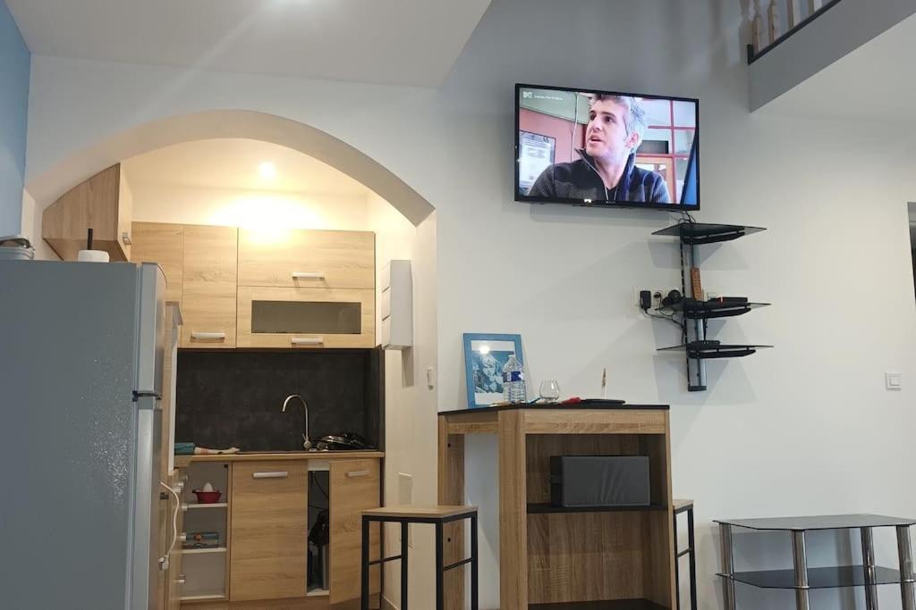 Appartamento Loft Entier, Calme, Fibre Et Wifi Saint-Quentin  Esterno foto