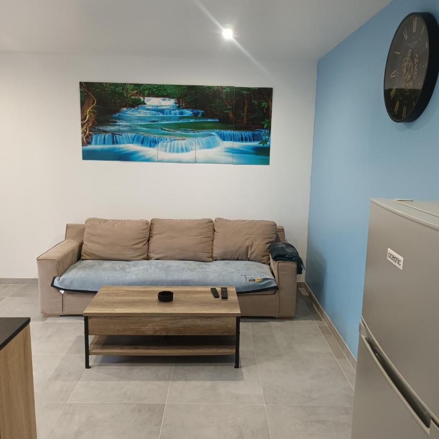 Appartamento Loft Entier, Calme, Fibre Et Wifi Saint-Quentin  Esterno foto