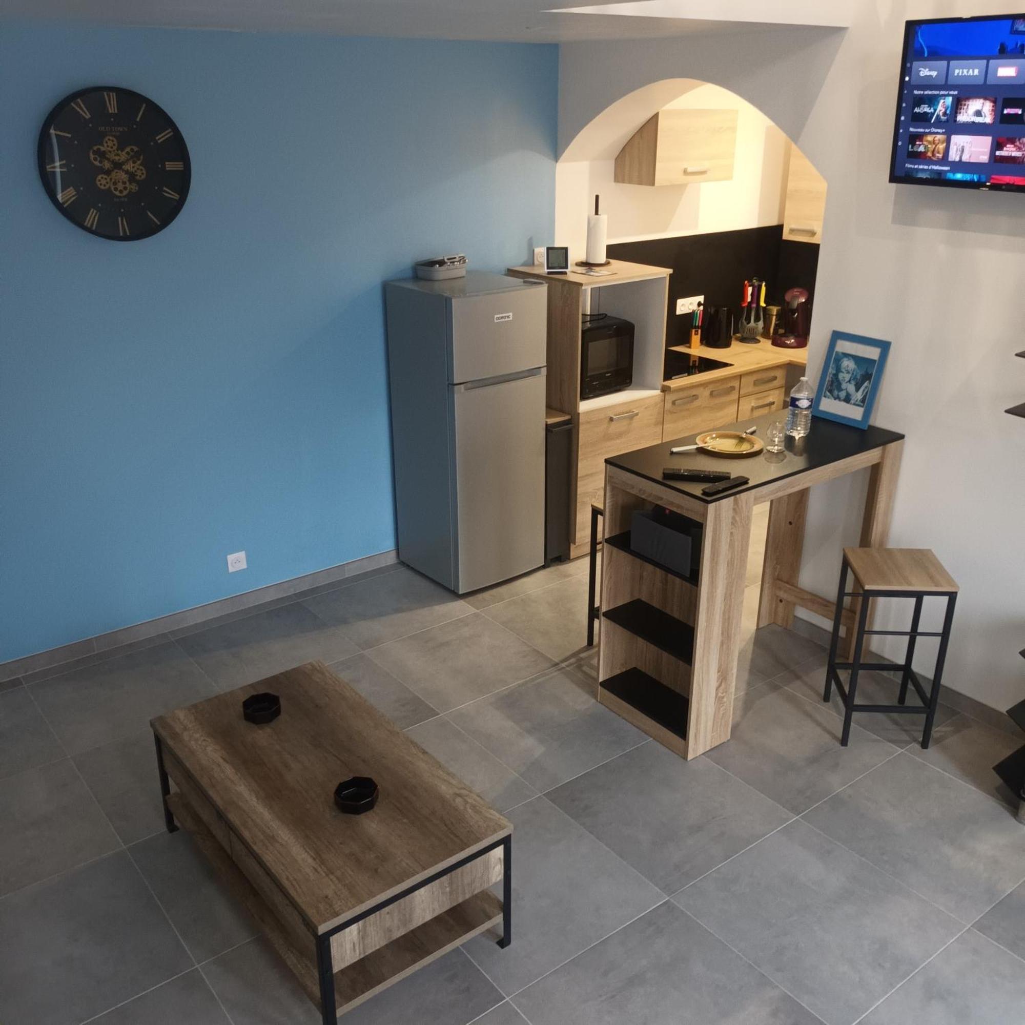 Appartamento Loft Entier, Calme, Fibre Et Wifi Saint-Quentin  Esterno foto